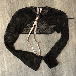 House of CB Black and White Crop Blouse